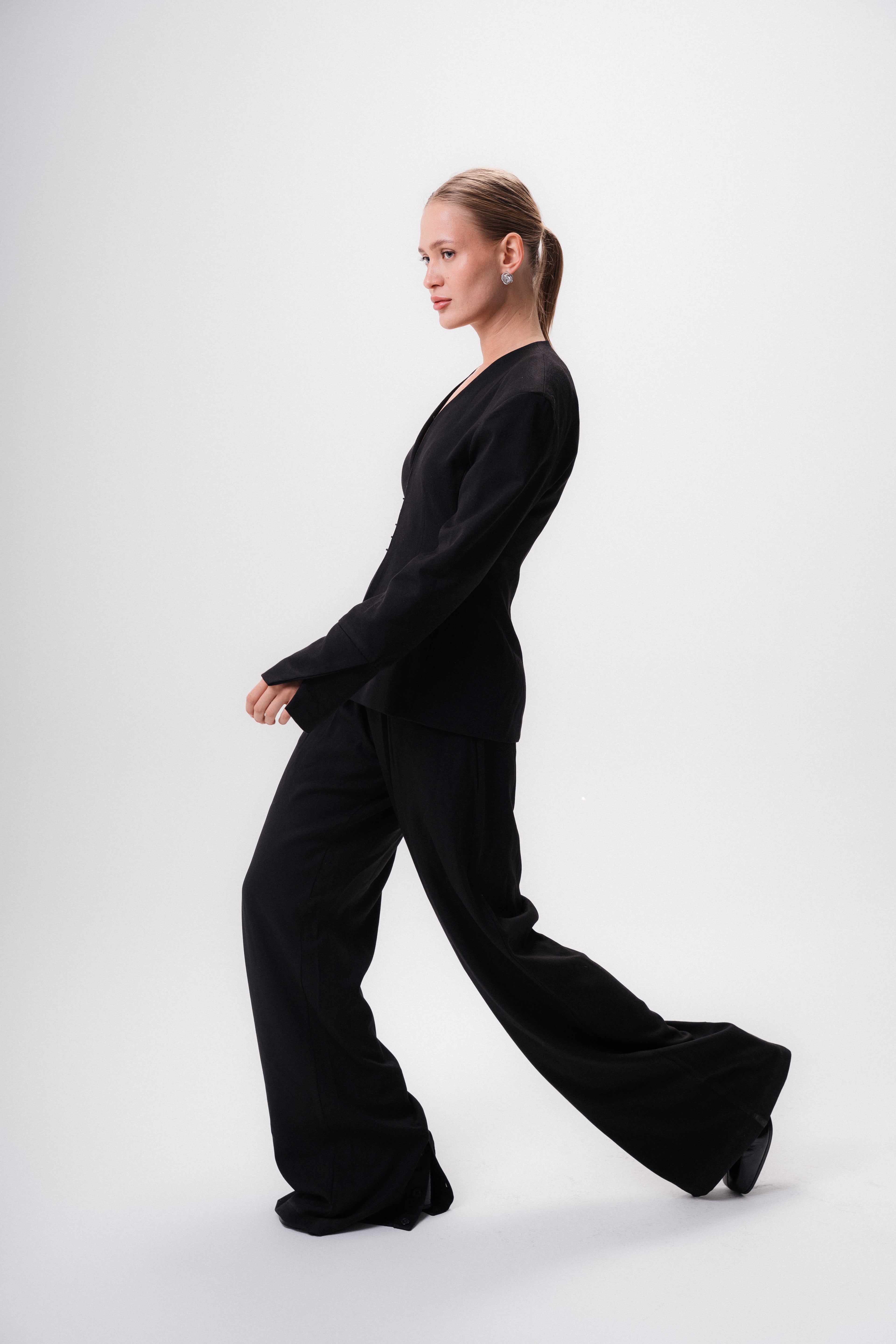 Structured Wide-Shoulder Wool Blazer