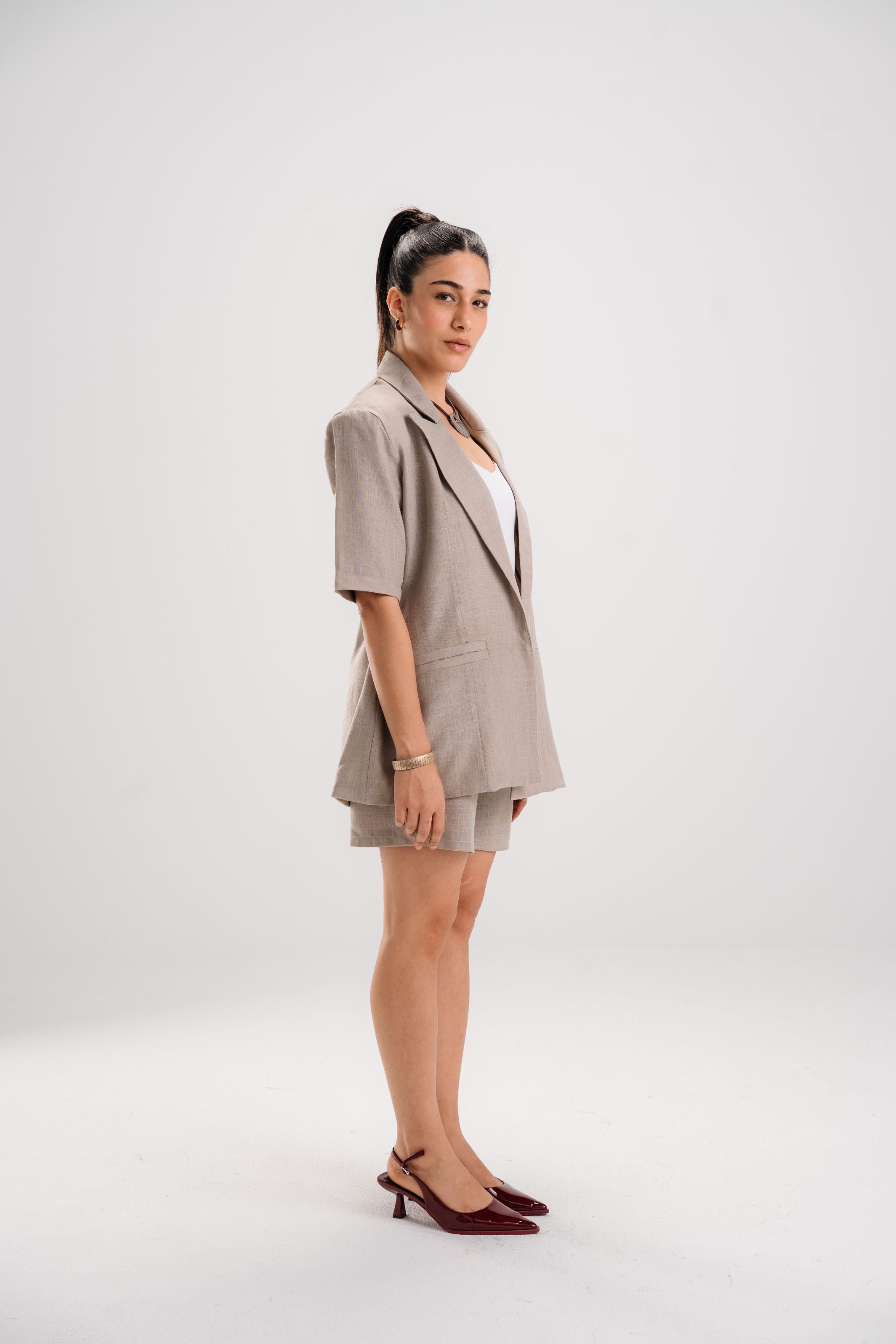 The tailored Linen Set