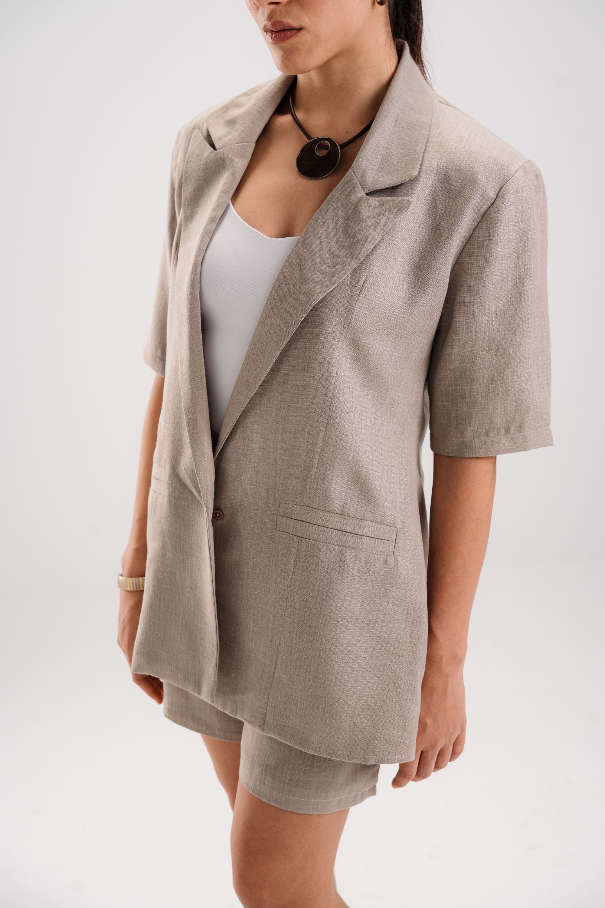 The tailored Linen Set